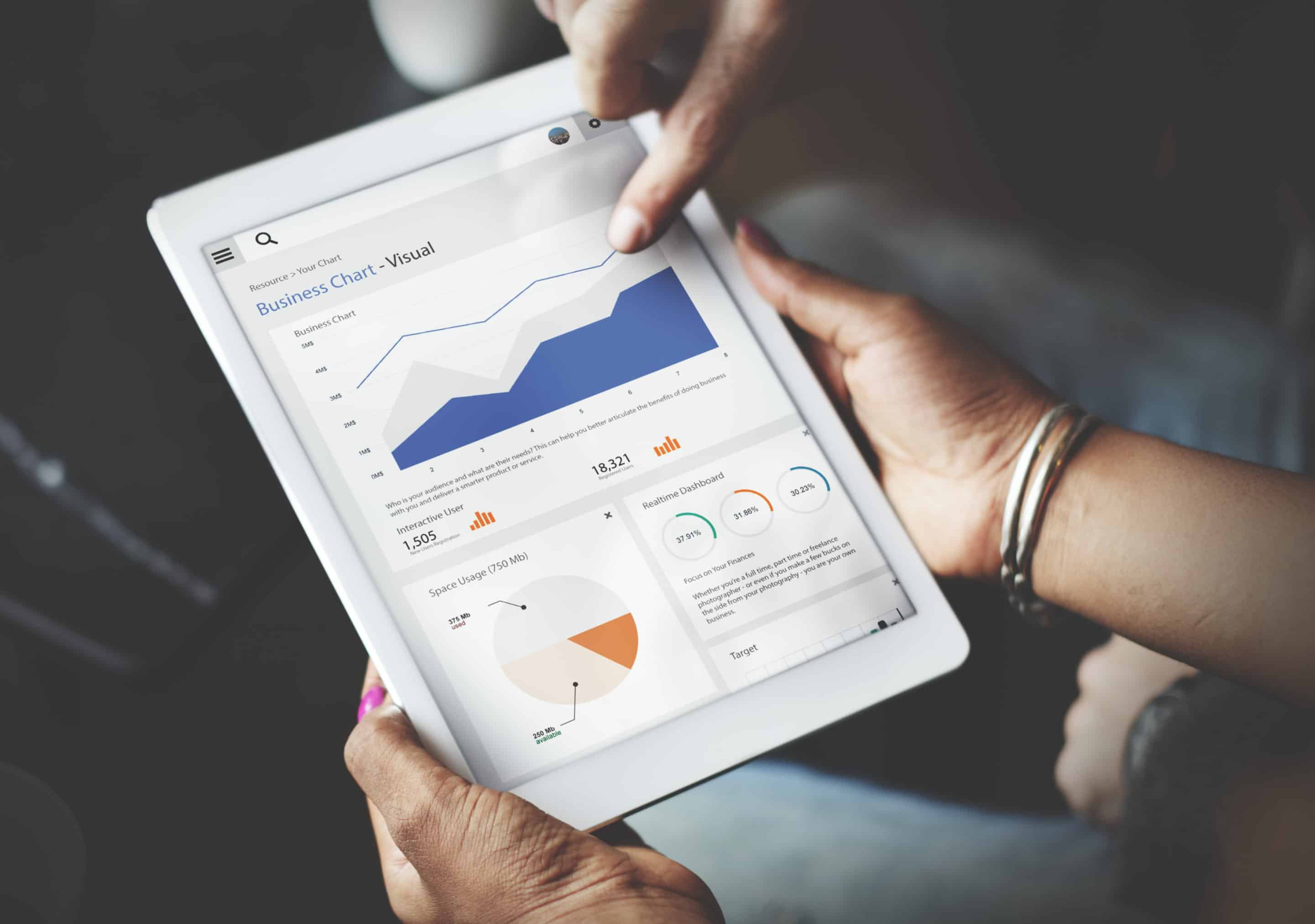 dashboarding tool
<a href="https://www.freepik.com/free-photo/hands-using-tablet-screen-showing-statistics-business-data_3222589.htm#page=4&query=dashboard&position=4&from_view=search&track=robertav1_2_sidr">Image by rawpixel.com</a> on Freepik